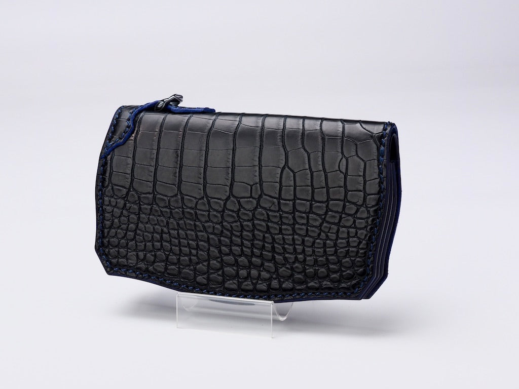 MANIFOLD [MW22 ALBLVST] MIDDLE WALLET（アリゲーター) MANIFOLD←DETAIL WORKS→