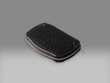 画像をギャラリービューアに読み込む, MW-12 GS-PL EE　Round Fastener Card Case（馬ヌメ極厚本シュリンク）