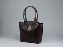 画像をギャラリービューアに読み込む, MK-01　TOTE BAG［S］馬ヌメ 手染め BROWN