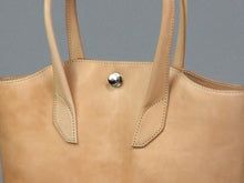 Load image into Gallery viewer, 【2025 TEST SAMPLE】MK-02　TOTE BAG［M］TAN ［2025 TEST SAMPLE仕様］