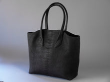 画像をギャラリービューアに読み込む, MK-03 GS　TOTE BAG［L］ 馬ヌメ極厚シュリンク BLACK