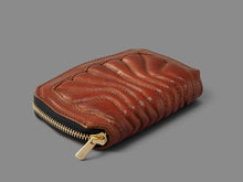 Load image into Gallery viewer, ［受注製作］RY-12 PL　MORAY ROUND FASTENER CARD CASE