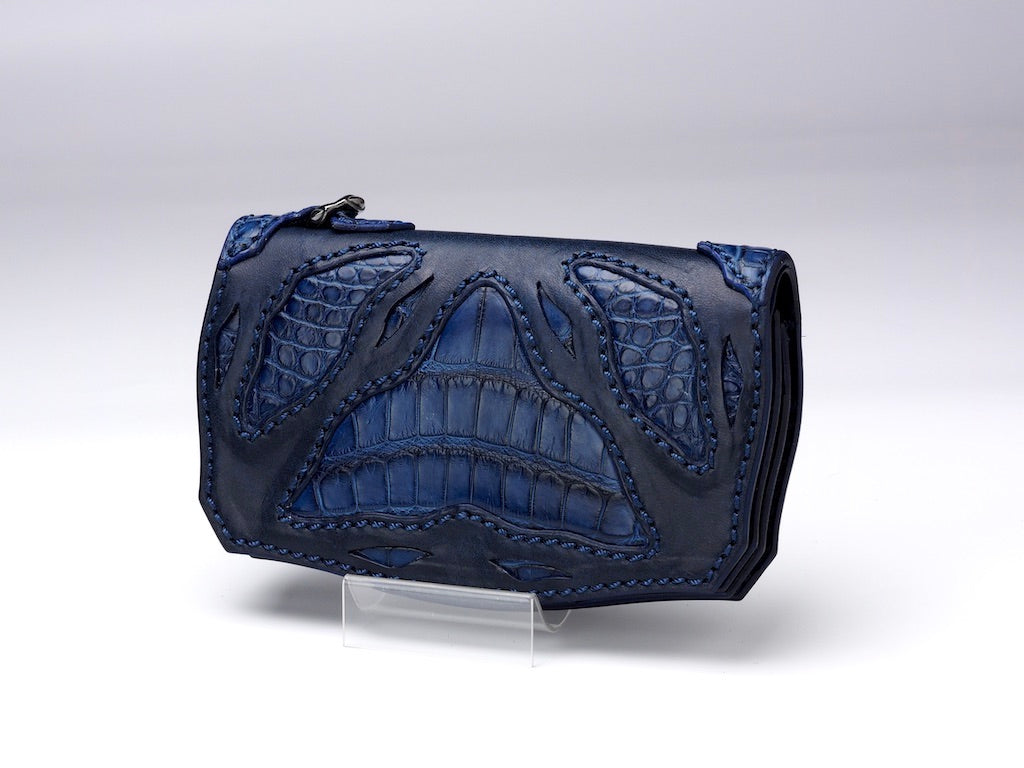 MANIFOLD ［MW-27 BLV-AL-I］ MIDDLE WALLET（ALLIGATOR) – MANIFOLD